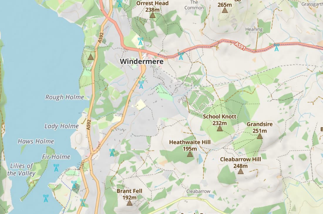 Map of Windermere in the Lake District with teal antenna icons marking validated mobile mast sites
